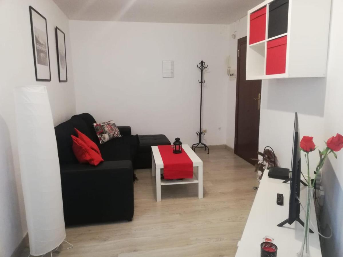 Апартаменты Apartamento Con Encanto "Larios Street" Малага Экстерьер фото