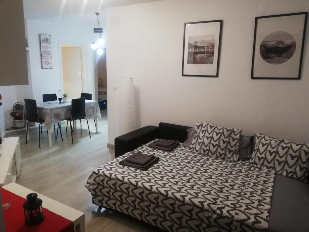 Апартаменты Apartamento Con Encanto "Larios Street" Малага Экстерьер фото
